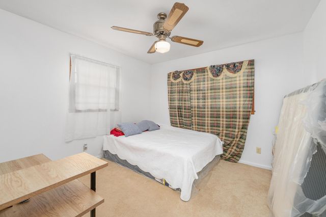 1707 Drollinger St, Wichita, KS 67218