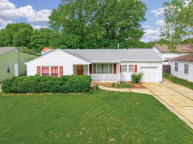 1707 Drollinger St, Wichita, KS 67218