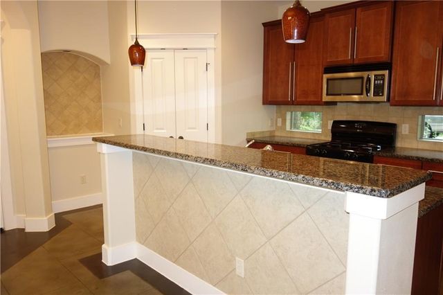 8318 Bowling Green DR A, Austin, TX 78757