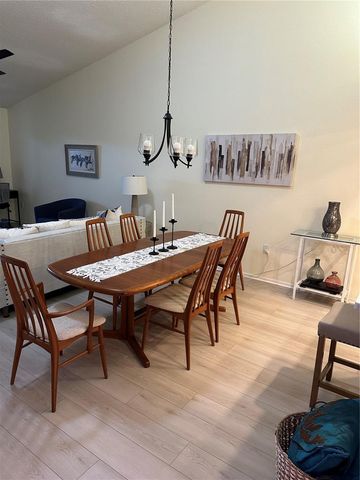1211 CAPRI ISLES BOULEVARD 122, Venice, FL 34292