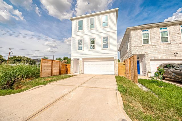 6538 Cohn Street, Houston, TX 77091