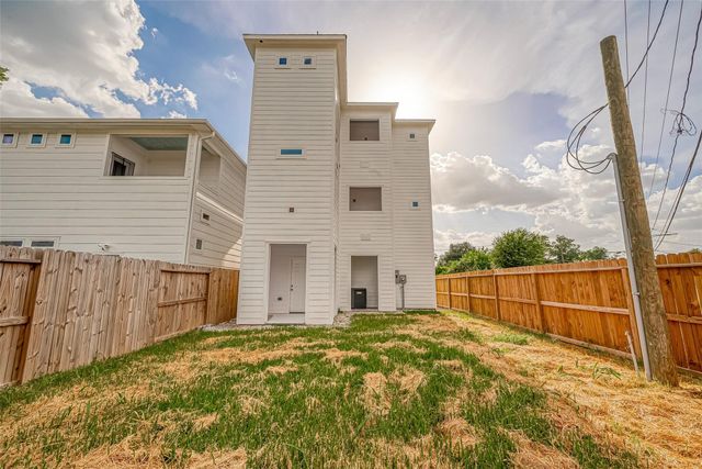 6538 Cohn Street, Houston, TX 77091