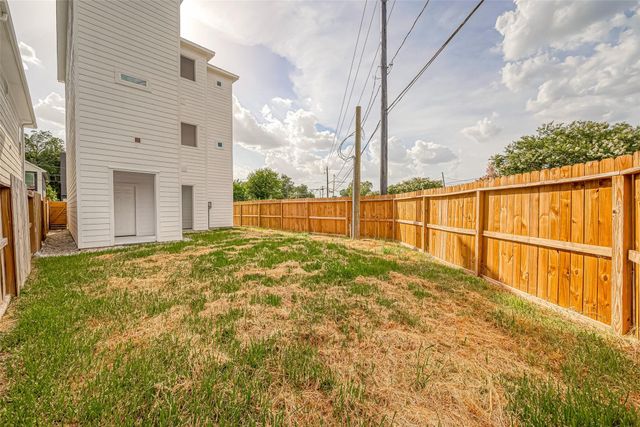 6538 Cohn Street, Houston, TX 77091