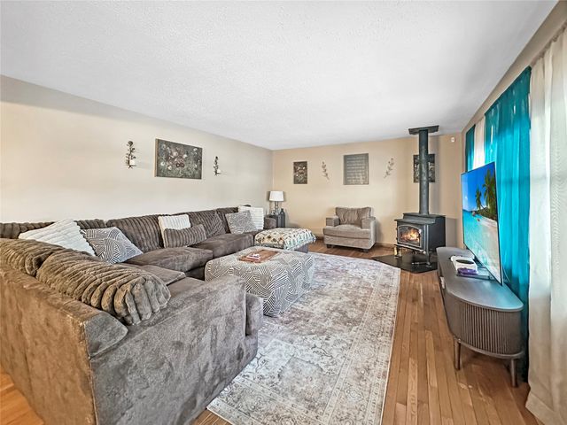 1207 APPLEJACK Drive, Erie, PA 16509