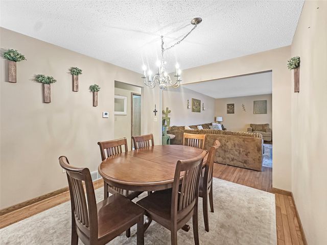 1207 APPLEJACK Drive, Erie, PA 16509