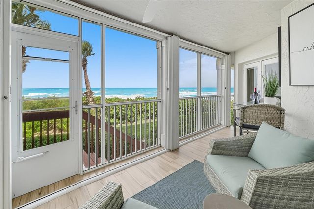 8880 N Sea Oaks Way 103, Vero Beach, FL 32963