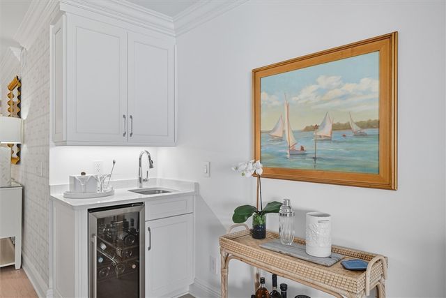 8880 N Sea Oaks Way 103, Vero Beach, FL 32963