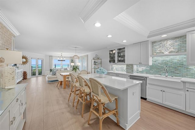 8880 N Sea Oaks Way 103, Vero Beach, FL 32963