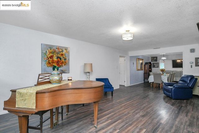 1790 Green Acres Ln, Brentwood, CA 94513