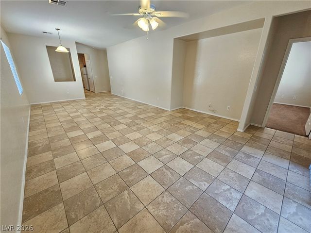 5958 Saddle Horse Avenue, Las Vegas, NV 89122