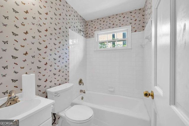 5614 Glenrich Drive, Dunwoody, GA 30338