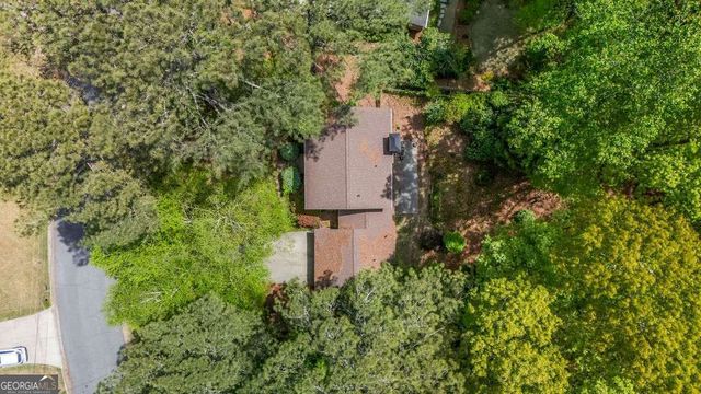 5614 Glenrich Drive, Dunwoody, GA 30338