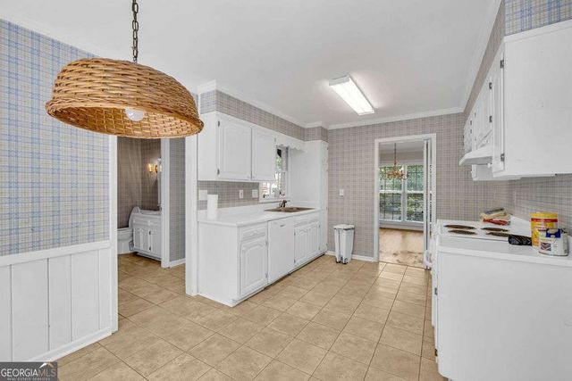 5614 Glenrich Drive, Dunwoody, GA 30338