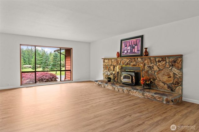 191 SE Noble Glen Drive, Shelton, WA 98584