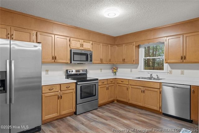 901 Heather Trail, Aberdeen, NC 28315