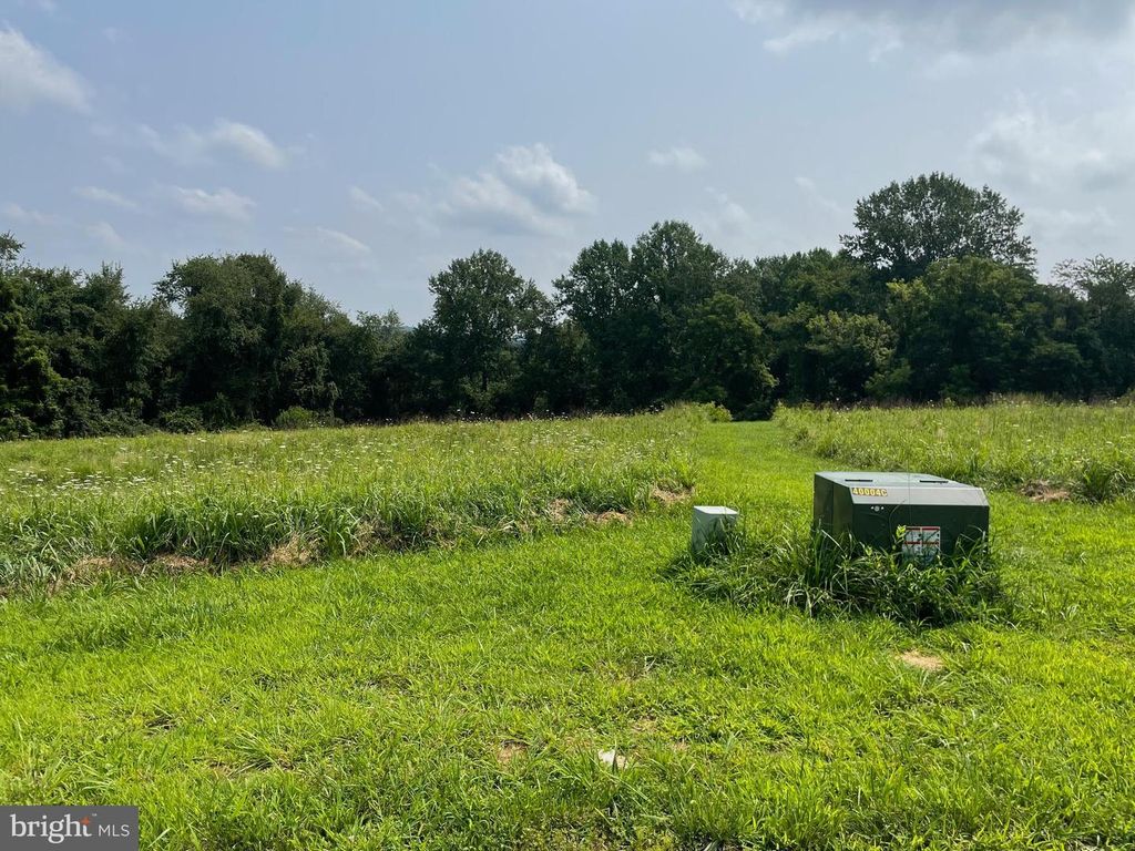 13943-B OLD HANOVER RD, Reisterstown, MD 21136