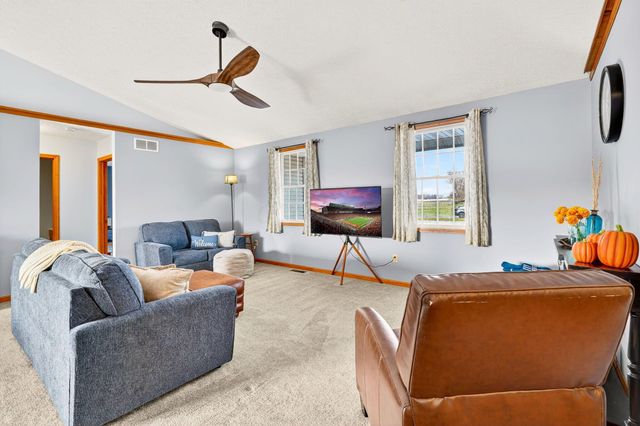 4751 Bickel Church Road NW, Baltimore, OH 43105