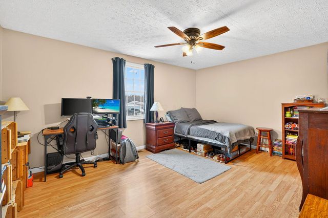 4751 Bickel Church Road NW, Baltimore, OH 43105