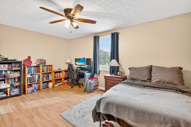 4751 Bickel Church Road NW, Baltimore, OH 43105