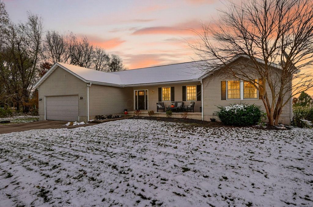 4751 Bickel Church Road NW, Baltimore, OH 43105