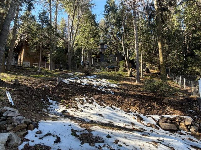 24989 Highland, Crestline, CA 92325