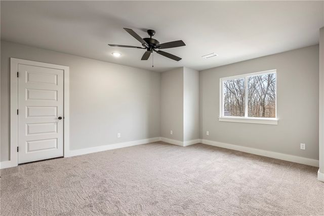 2885 Peck Road, Pea Ridge, AR 72751