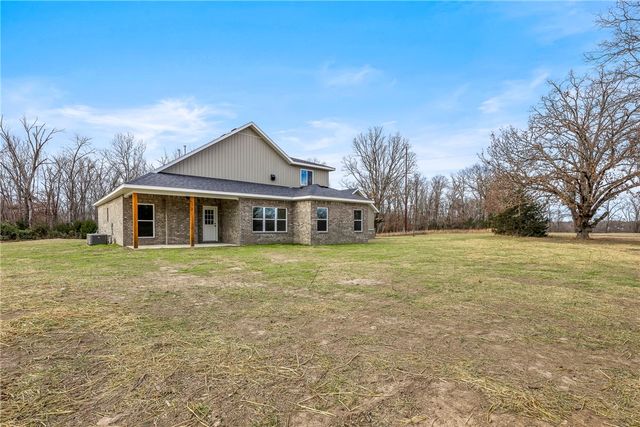 2885 Peck Road, Pea Ridge, AR 72751