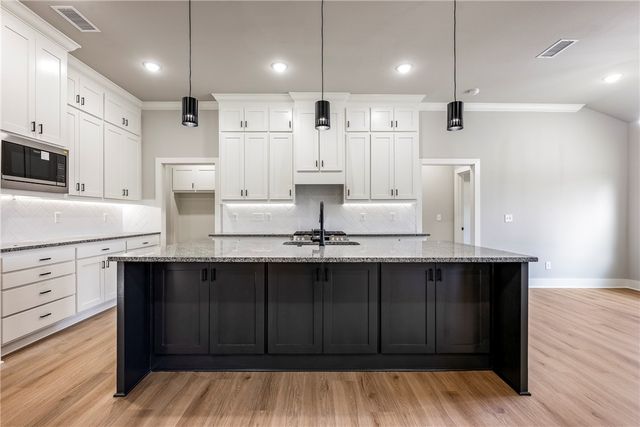 2885 Peck Road, Pea Ridge, AR 72751