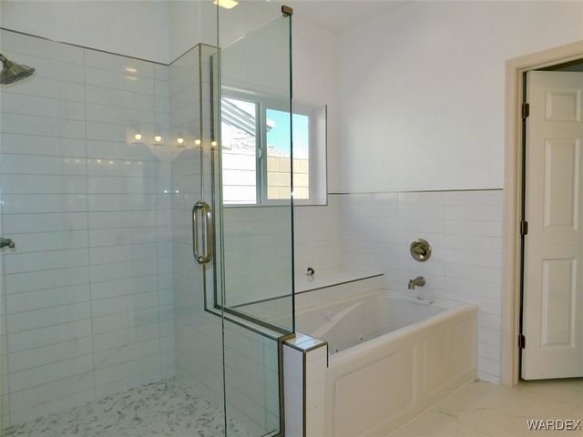 13 Spanish Bay Drive, Mohave Valley, AZ 86440