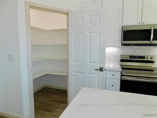 13 Spanish Bay Drive, Mohave Valley, AZ 86440