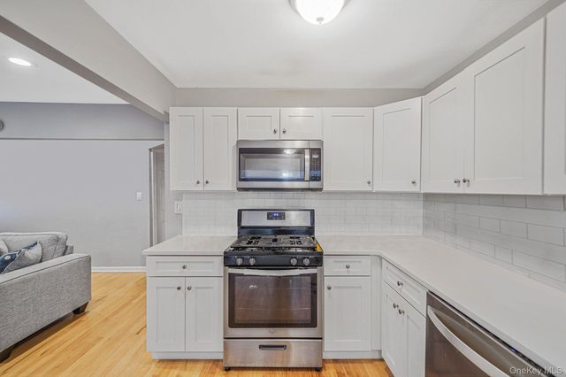 13 Poplar Street, Central Islip, NY 11722