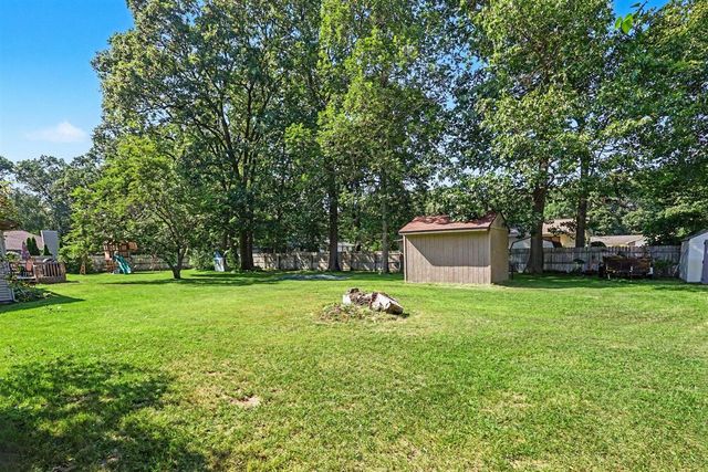 1452 Adams Avenue, Muskegon, MI 49442