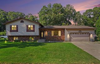 1452 Adams Avenue, Muskegon, MI 49442