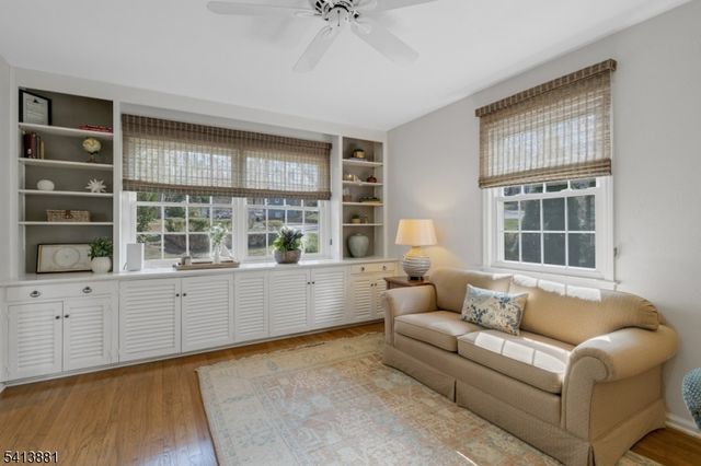 78 Seven Oaks Dr, New Providence Boro, NJ 07901