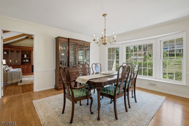 78 Seven Oaks Dr, New Providence Boro, NJ 07901