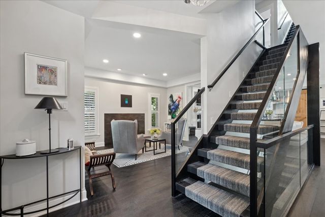 617 S Washington Street, Hinsdale, IL 60521