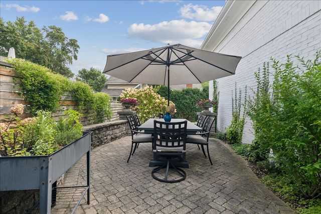 617 S Washington Street, Hinsdale, IL 60521