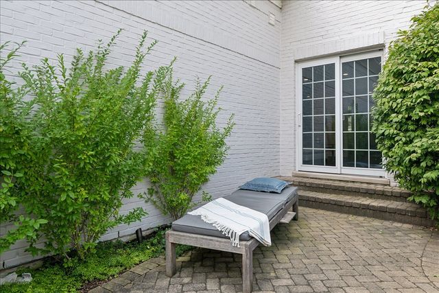 617 S Washington Street, Hinsdale, IL 60521