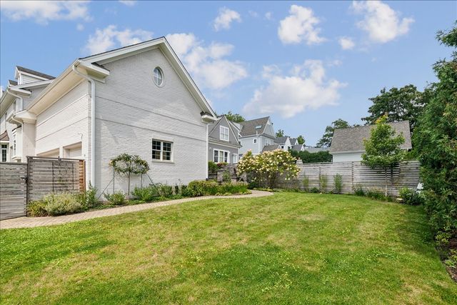 617 S Washington Street, Hinsdale, IL 60521