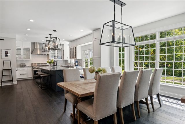 617 S Washington Street, Hinsdale, IL 60521