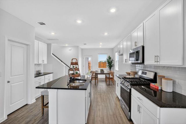 14132 Matterod DR, Del Valle, TX 78617