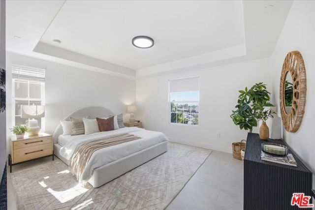12975 Agustin Place 335, Los Angeles, CA 90094