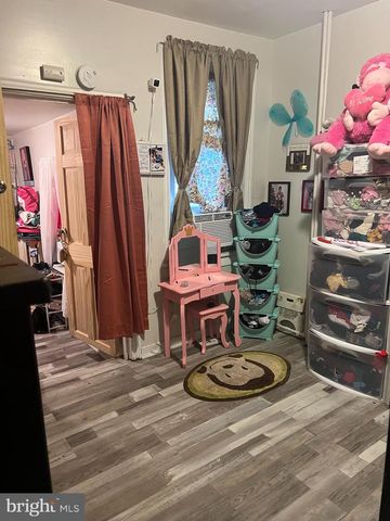 341 S 9TH ST, Reading, PA 19602