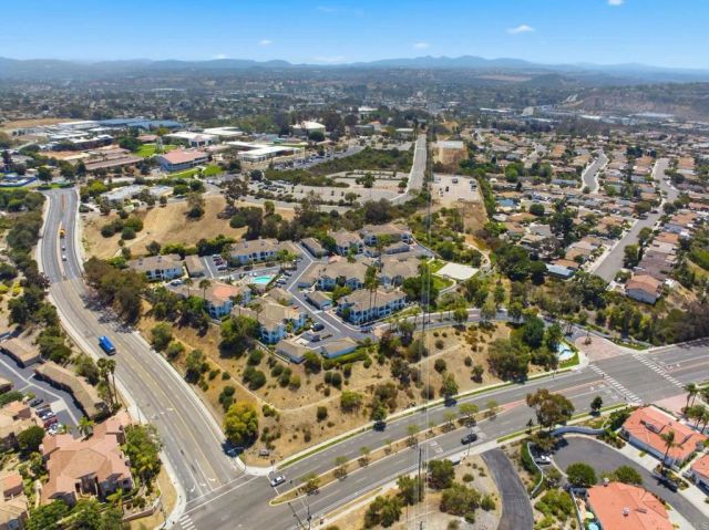 2345 Rancho Del Oro Road 66, Oceanside, CA 92056