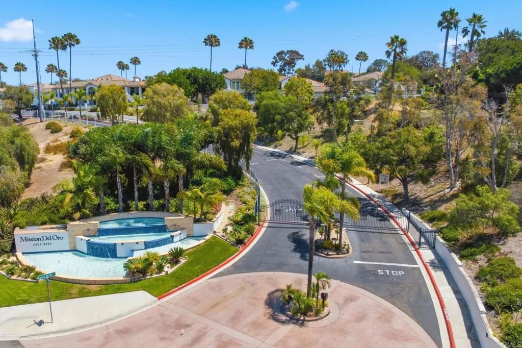 2345 Rancho Del Oro Road 66, Oceanside, CA 92056
