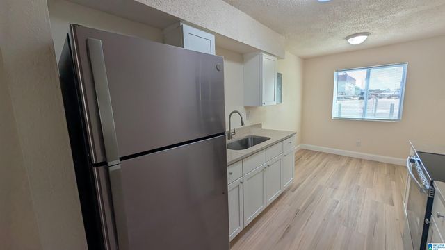 405 30TH STREET S, Bessemer, AL 35020