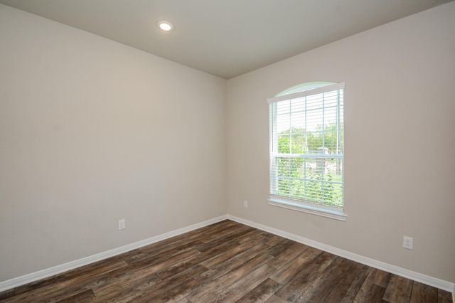 1302 Oregon Street, La Porte, TX 77571