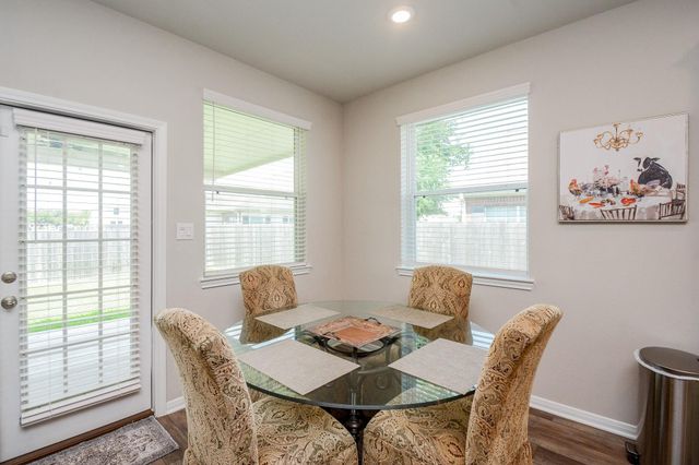 1302 Oregon Street, La Porte, TX 77571