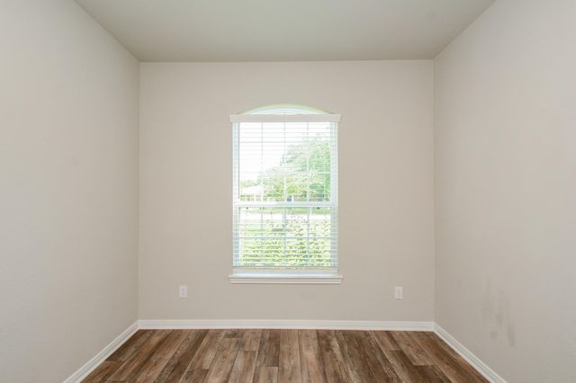 1302 Oregon Street, La Porte, TX 77571