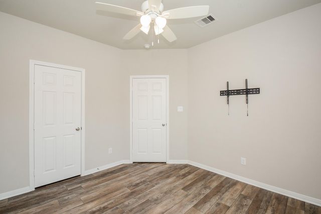 1302 Oregon Street, La Porte, TX 77571